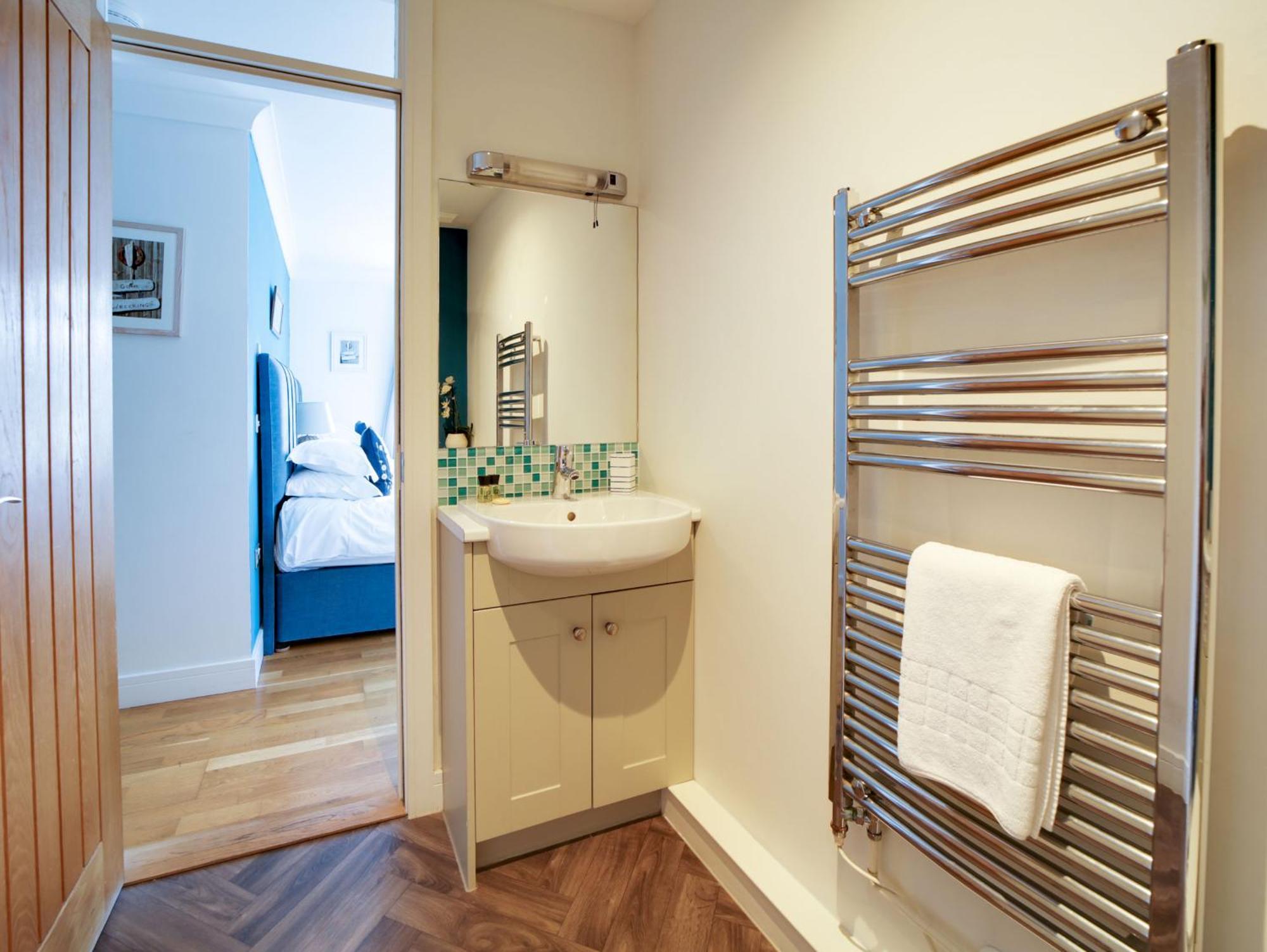 The Artist Loft, Ensuite Guest Rooms, Porthleven